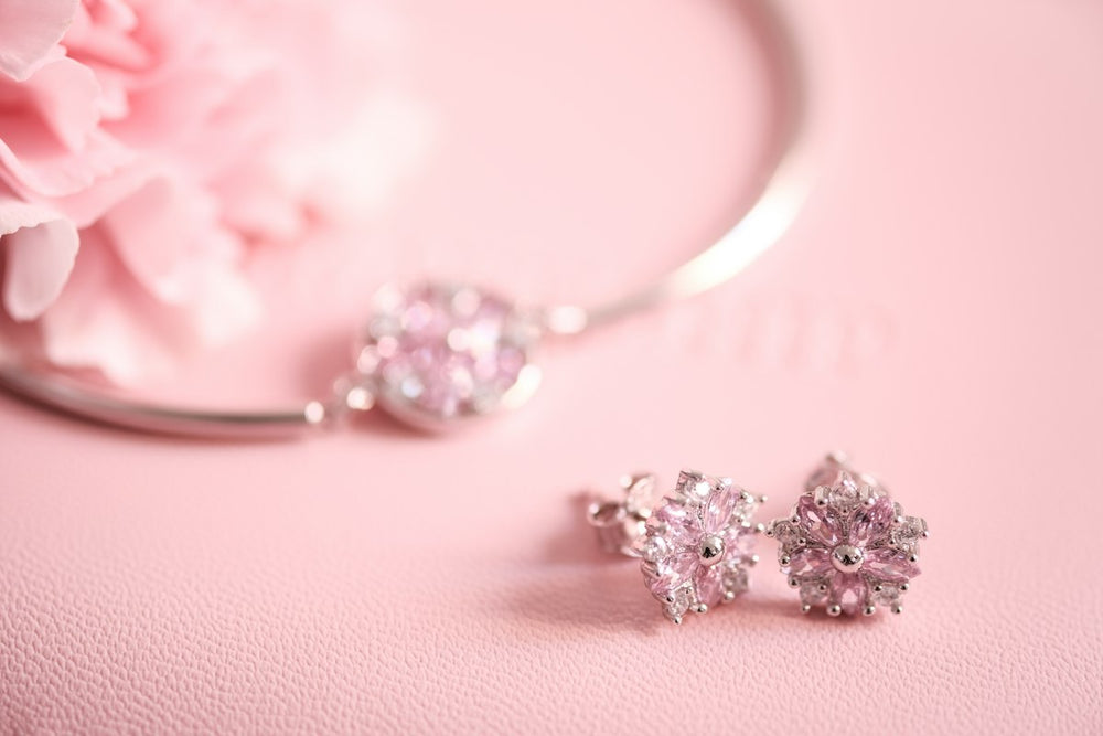 A Pakistani bridal jewellery set laid out before the wedding